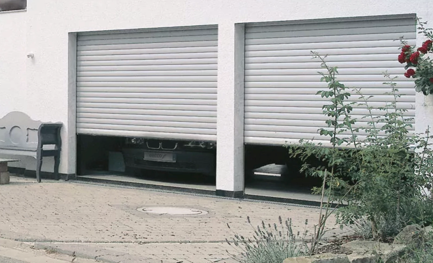 Zwie Garagentore von Roma